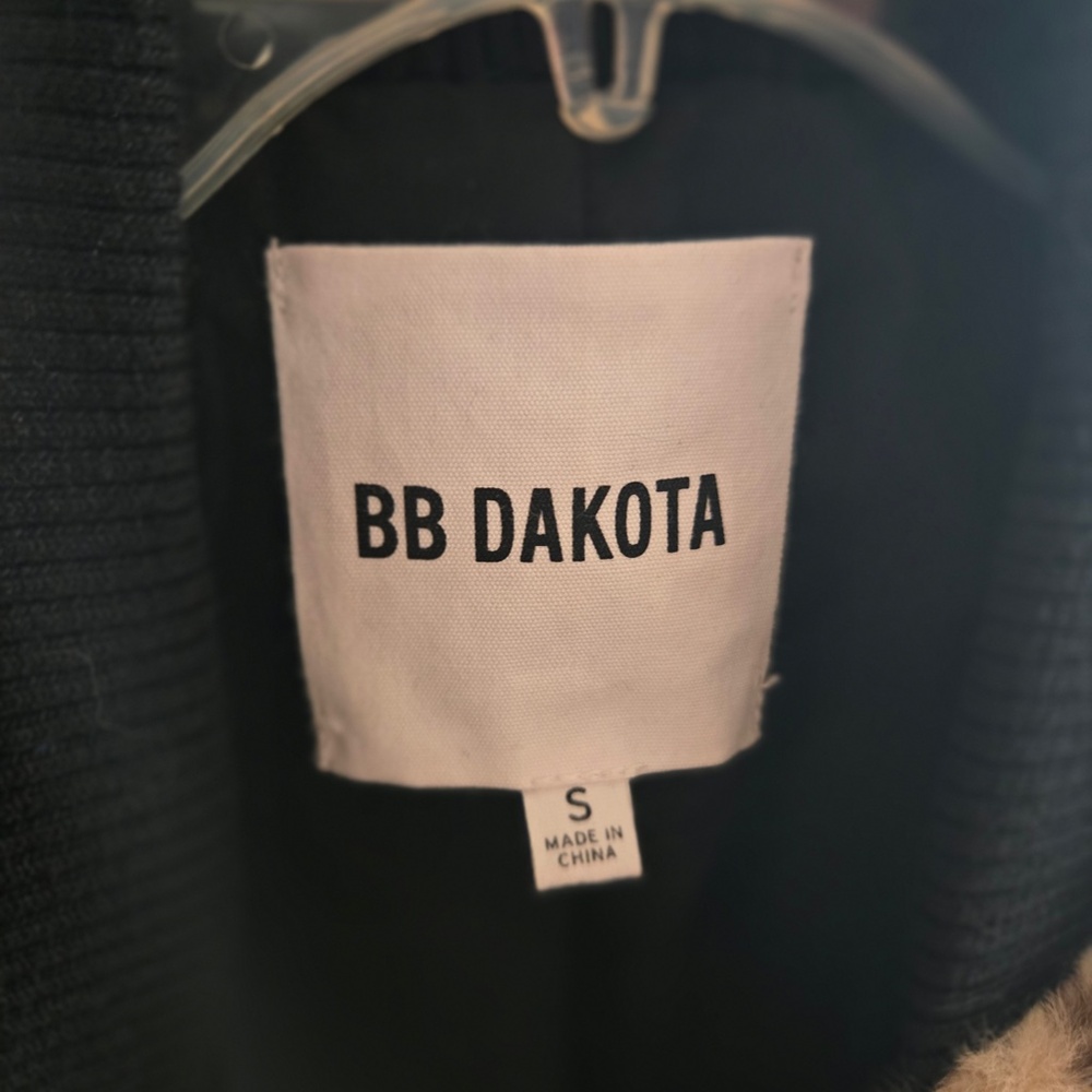 Amazing Jacket - Picture 3 of 4